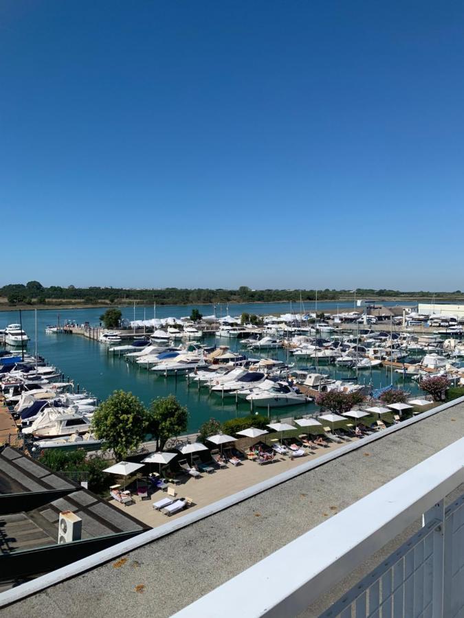 Hotel Marina Uno Lignano Sabbiadoro Extérieur photo